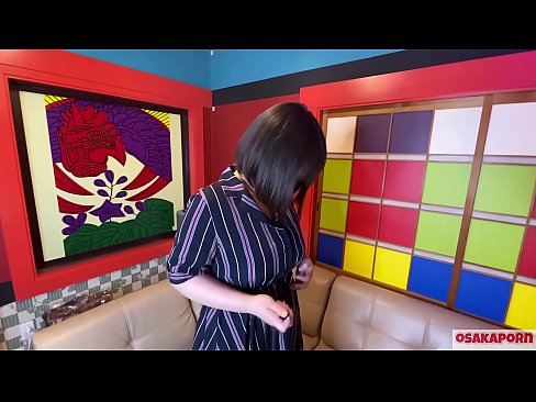 ❤️ Une jolie Japonaise aux gros seins se masturbe avec des jouets sexuels et a un orgasme. Elle parle dans une interview de son expérience de la baise. Gros seins et chatte poilue gémissant bruyamment. Osakaporn ❤️❌ Salopes  at fr.shufflesex-com.ru ❤